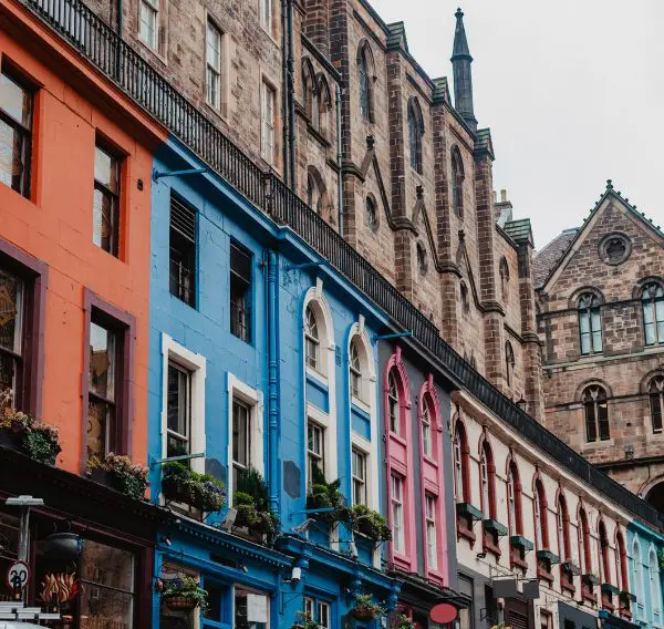 Traditional Edinburgh street with historic houses, representing residential conveyancing in Edinburgh